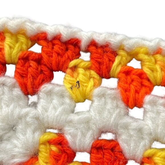 Crochet Kitchen Placemats Vintage Groovy Hippie Orange Yellow White Set Of 5 - Picture 3 of 4